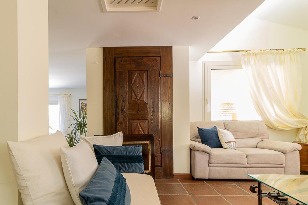Villa Caterina La Maddalena  Экстерьер фото