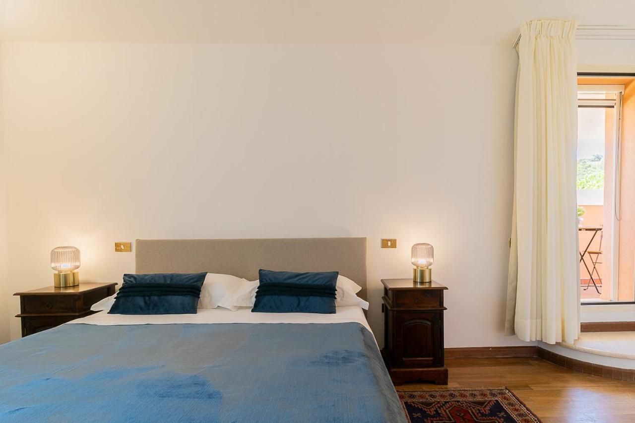 Villa Caterina La Maddalena  Экстерьер фото