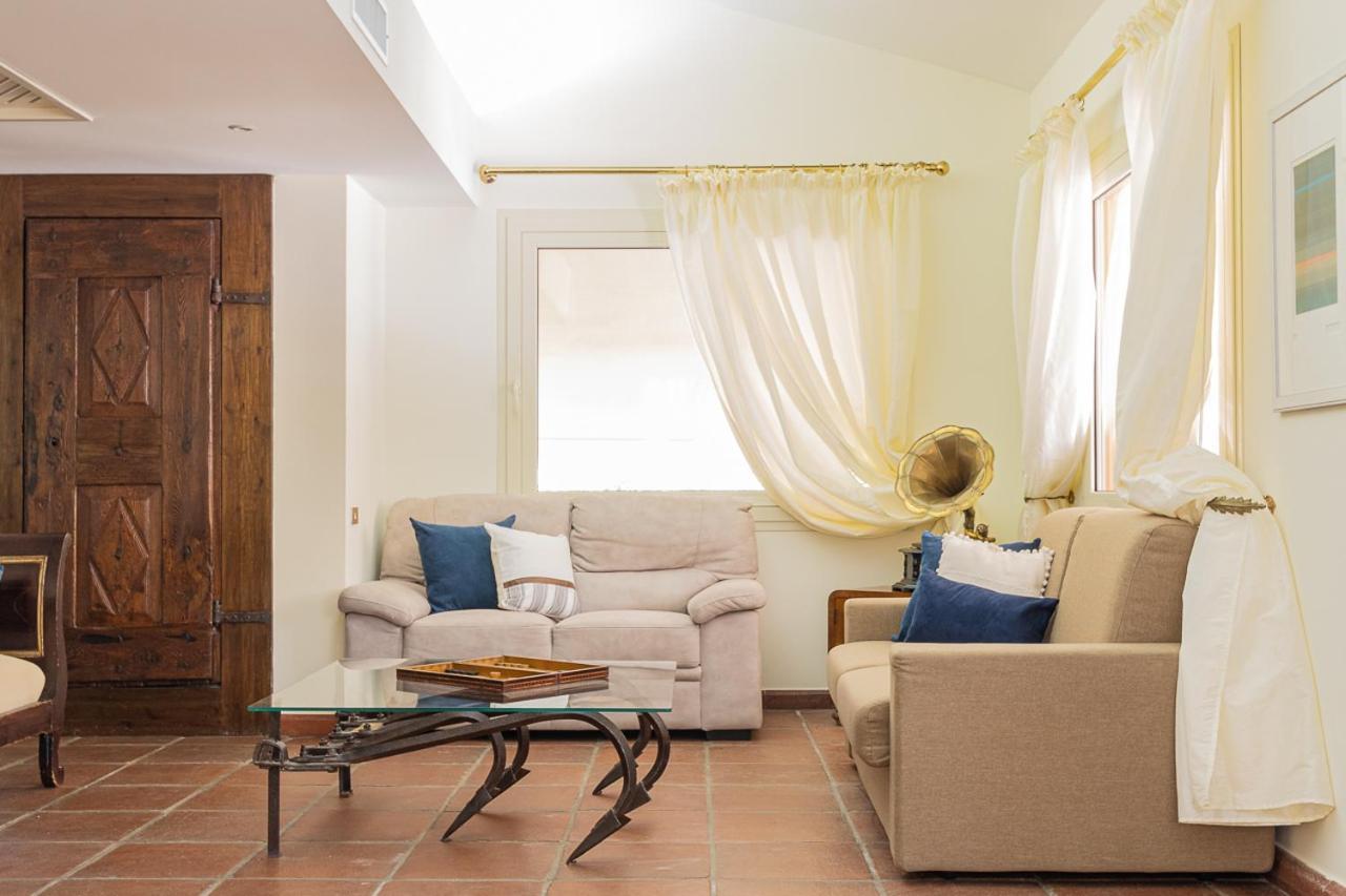 Villa Caterina La Maddalena  Экстерьер фото
