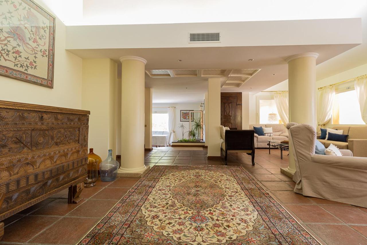 Villa Caterina La Maddalena  Экстерьер фото