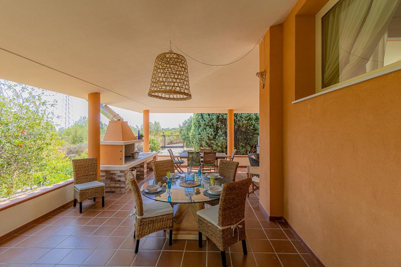 Villa Caterina La Maddalena  Экстерьер фото